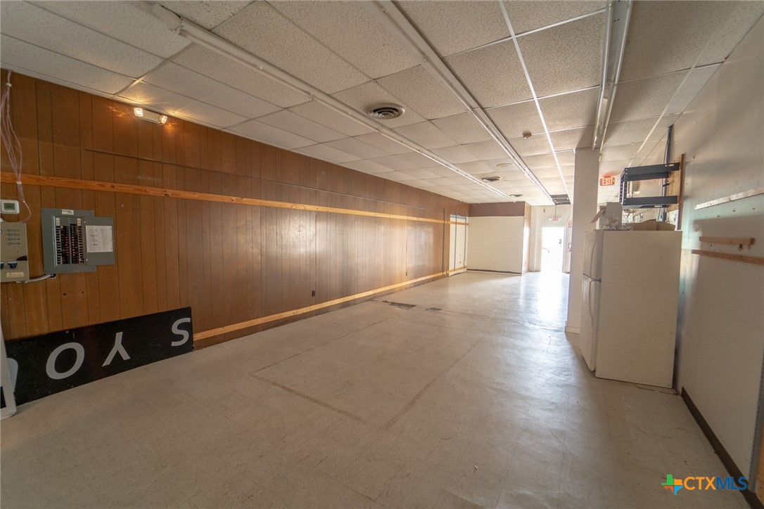 701 E Rio Grande Street Property Photo 6