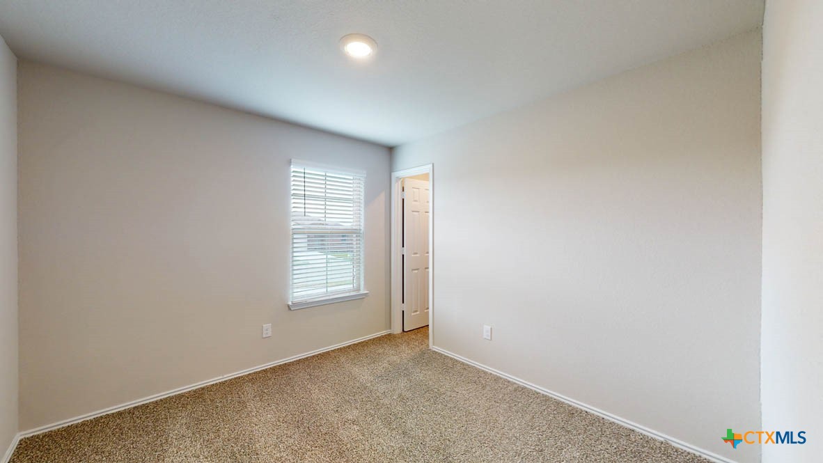 1213 Rolling Thunder Drive Property Photo 14