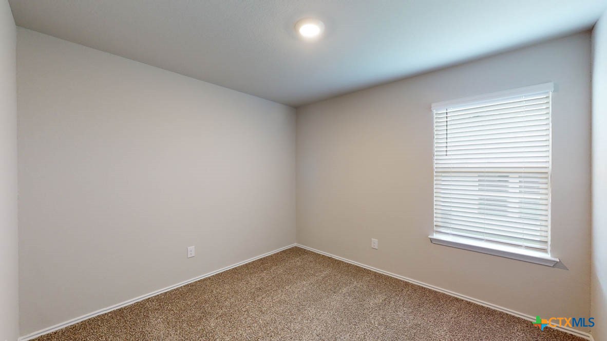 1213 Rolling Thunder Drive Property Photo 15
