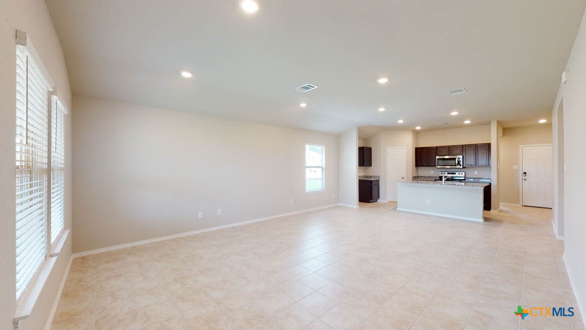 1301 Rolling Thunder Drive Property Photo 10