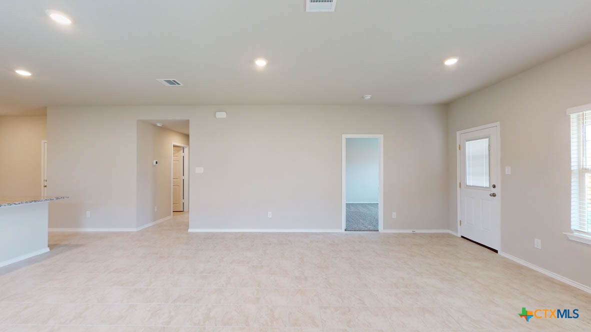 1301 Rolling Thunder Drive Property Photo 13