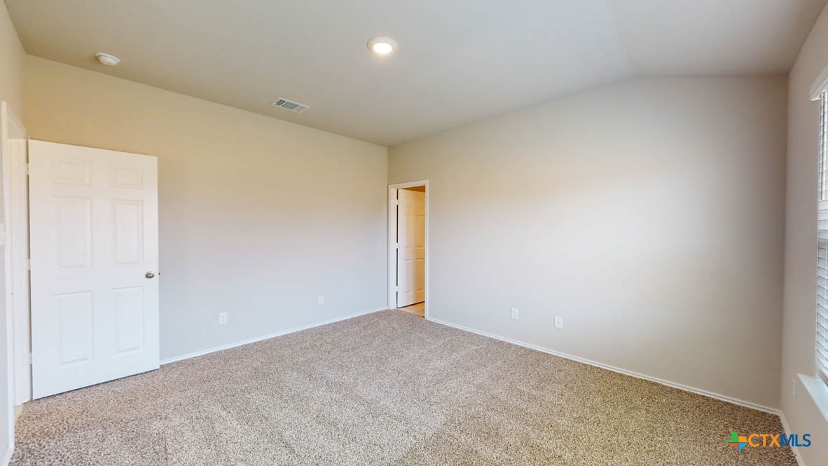 1301 Rolling Thunder Drive Property Photo 15