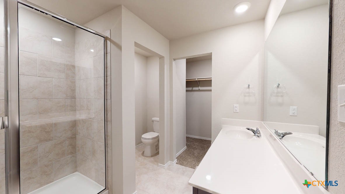 1301 Rolling Thunder Drive Property Photo 17