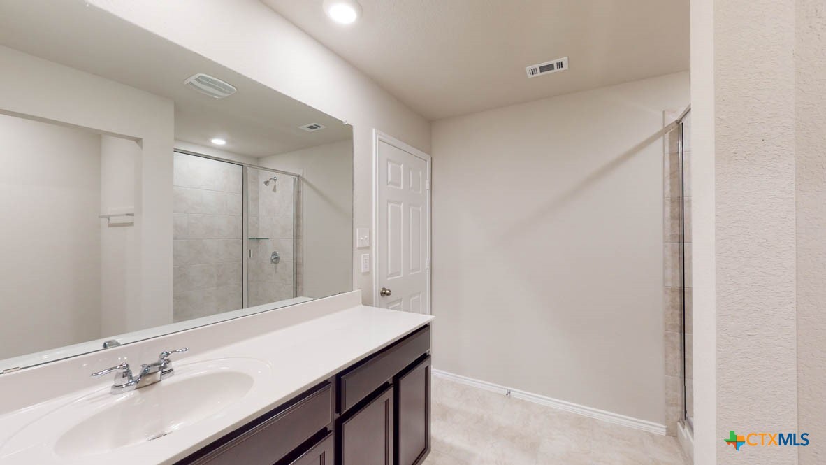1301 Rolling Thunder Drive Property Photo 18