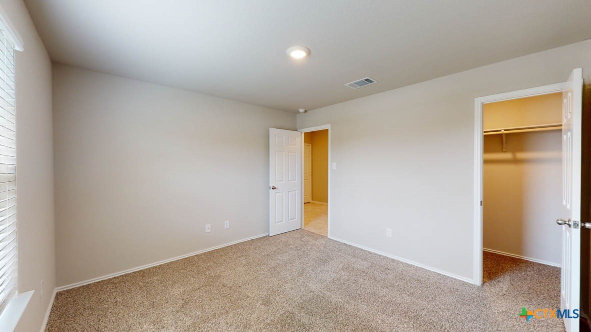 1301 Rolling Thunder Drive Property Photo 21