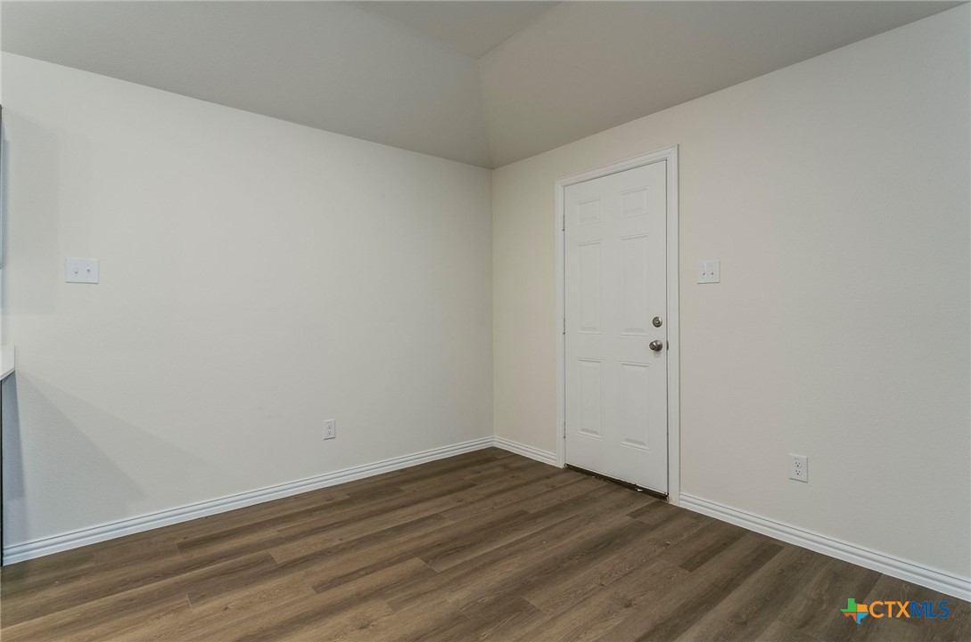 1003 Antelope Trail Property Photo 7