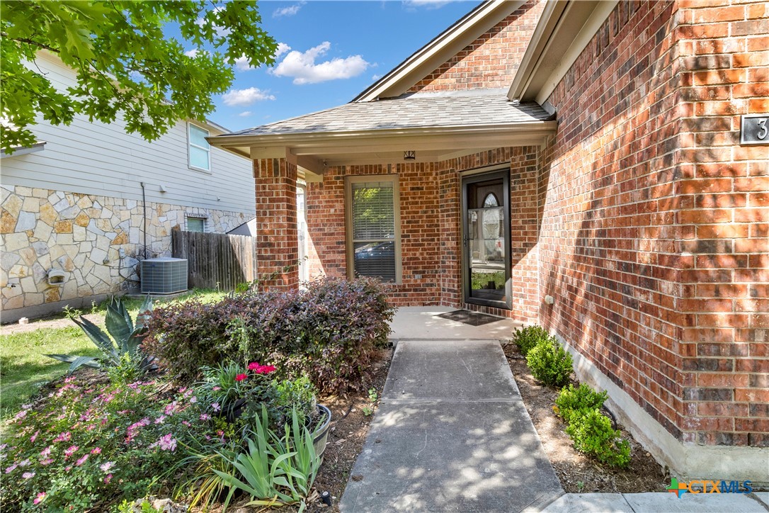 358 Verano Circle Property Photo 1