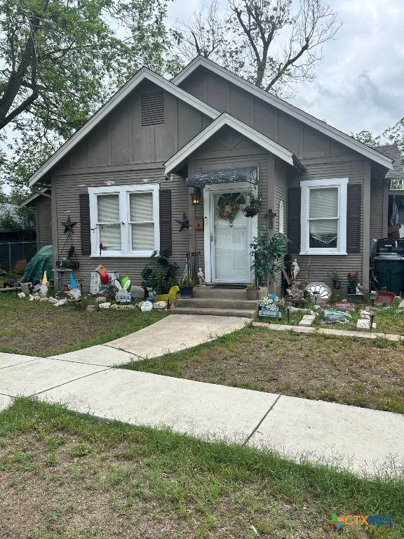 513 N San Marcos Street Property Photo 1