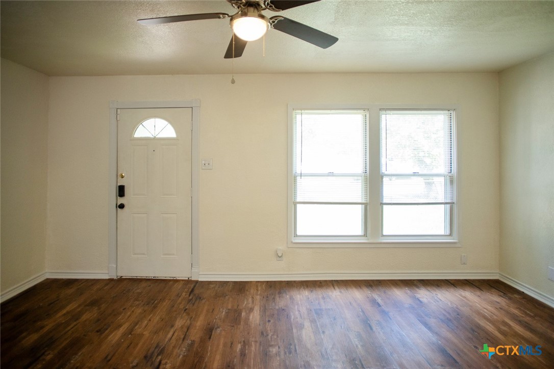 302 Patton Drive Property Photo 3