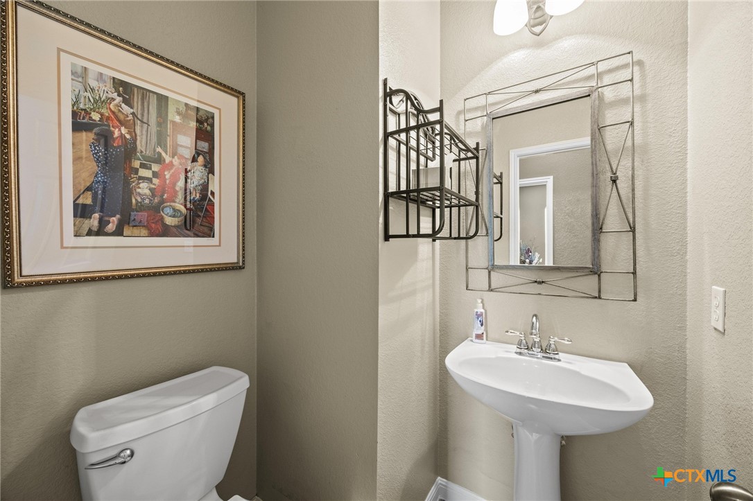 2604 Running Wyld Property Photo 15
