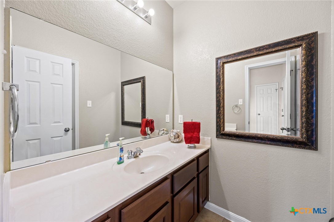 2604 Running Wyld Property Photo 27
