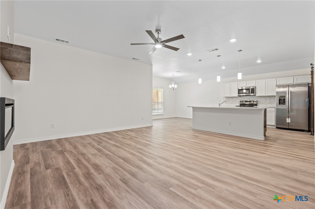 1204 Victory Ranch Trail Property Photo 6