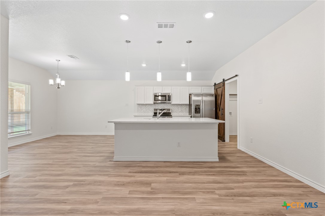 1204 Victory Ranch Trail Property Photo 8