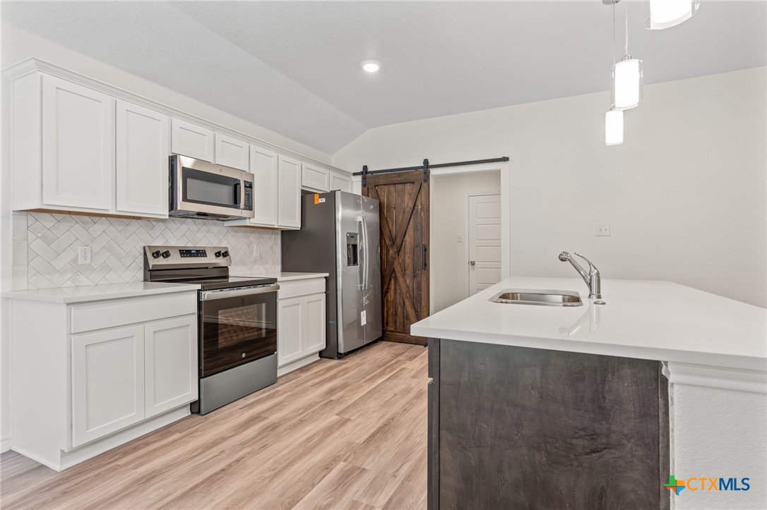 1204 Victory Ranch Trail Property Photo 11