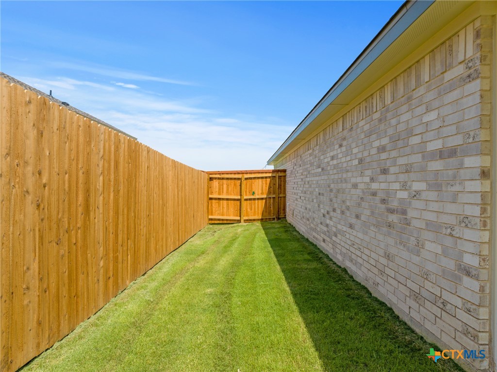 1204 Victory Ranch Trail Property Photo 29