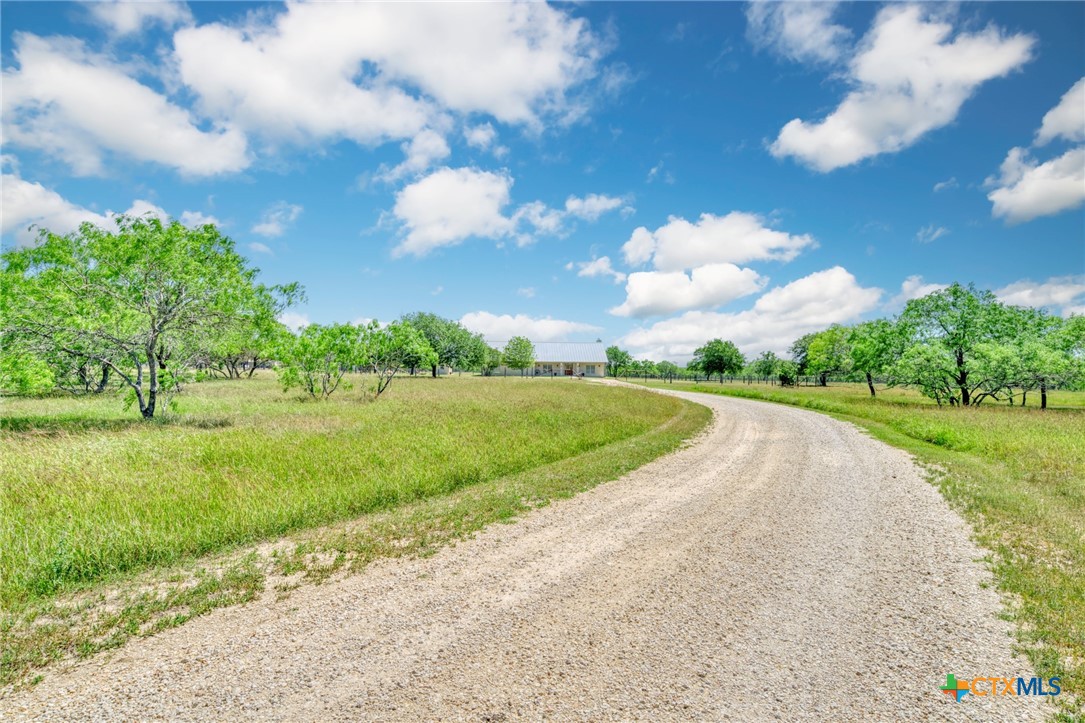 1035 County Road 112 Property Photo 2