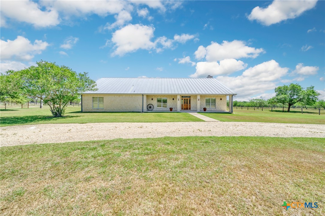1035 County Road 112 Property Photo 4