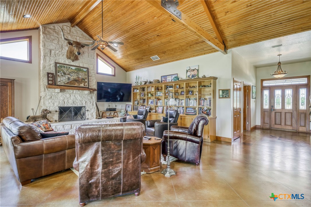 1035 County Road 112 Property Photo 8