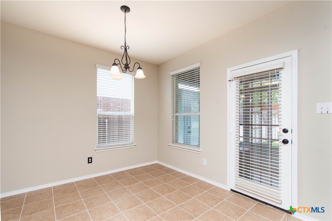 10113 Orion Drive Property Photo 6