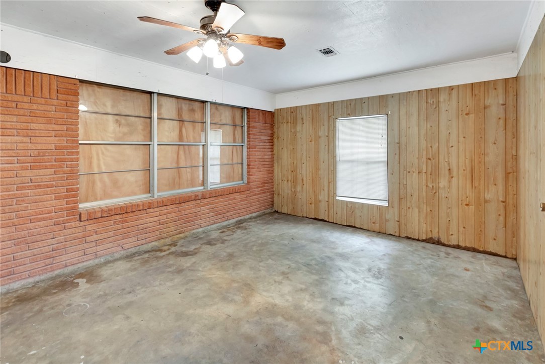 110 Marx Street Property Photo 16