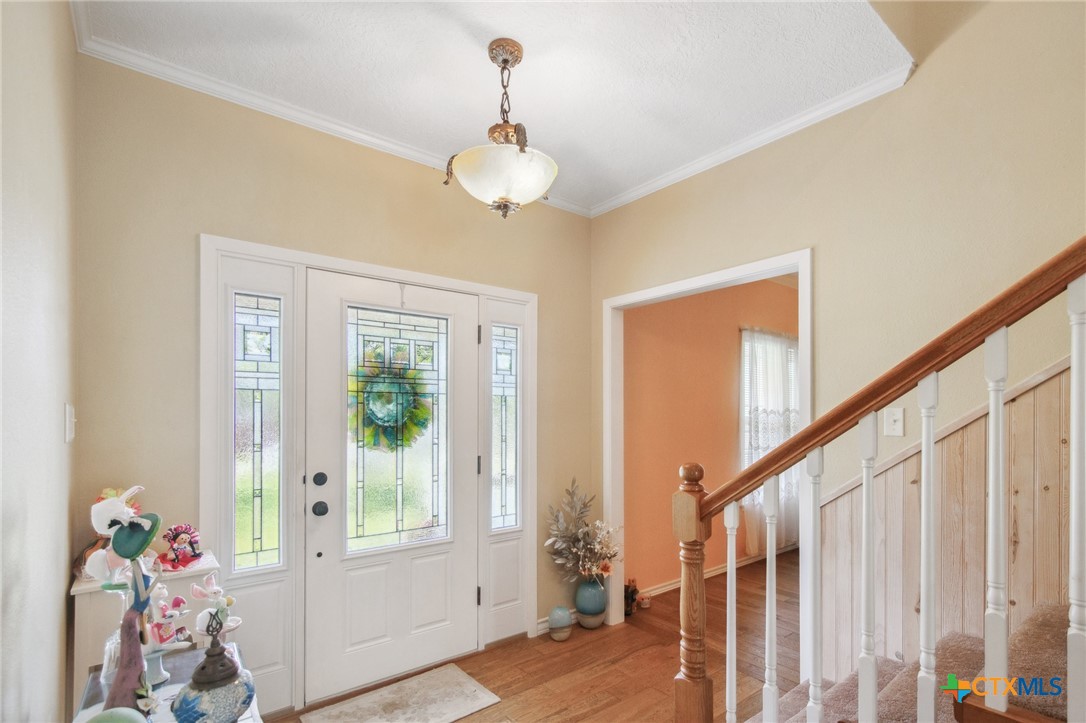 344 W High Street Property Photo 3