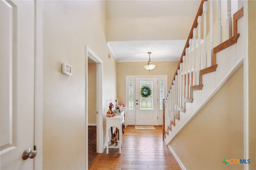 344 W High Street Property Photo 4