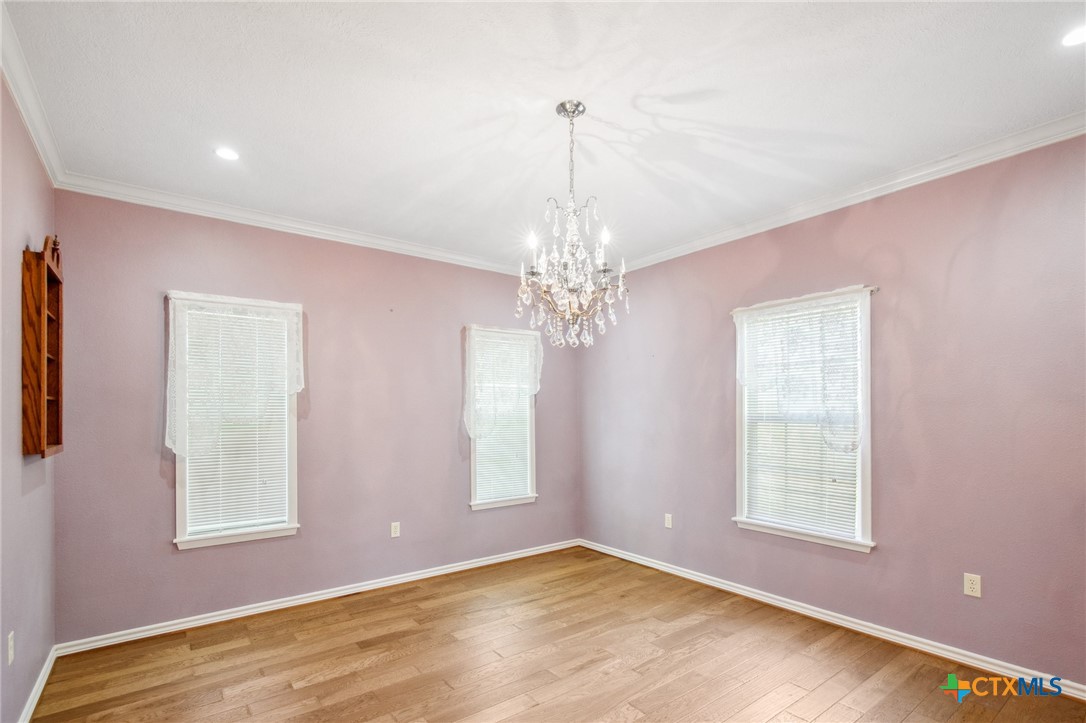 344 W High Street Property Photo 7