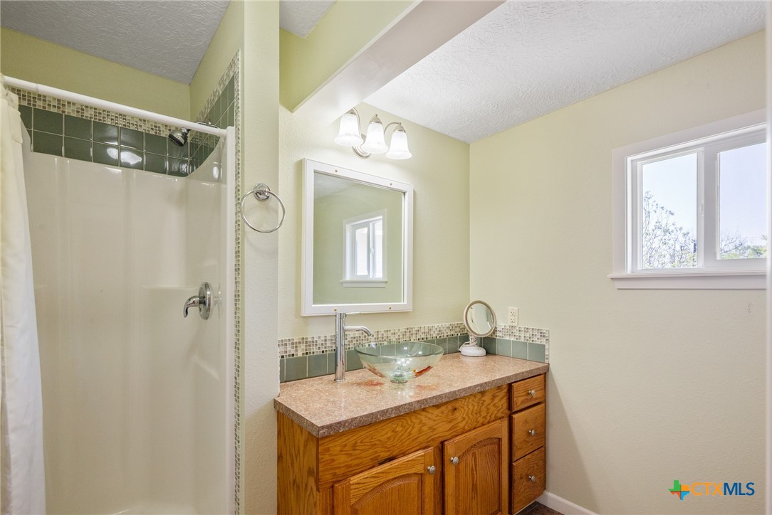 344 W High Street Property Photo 13