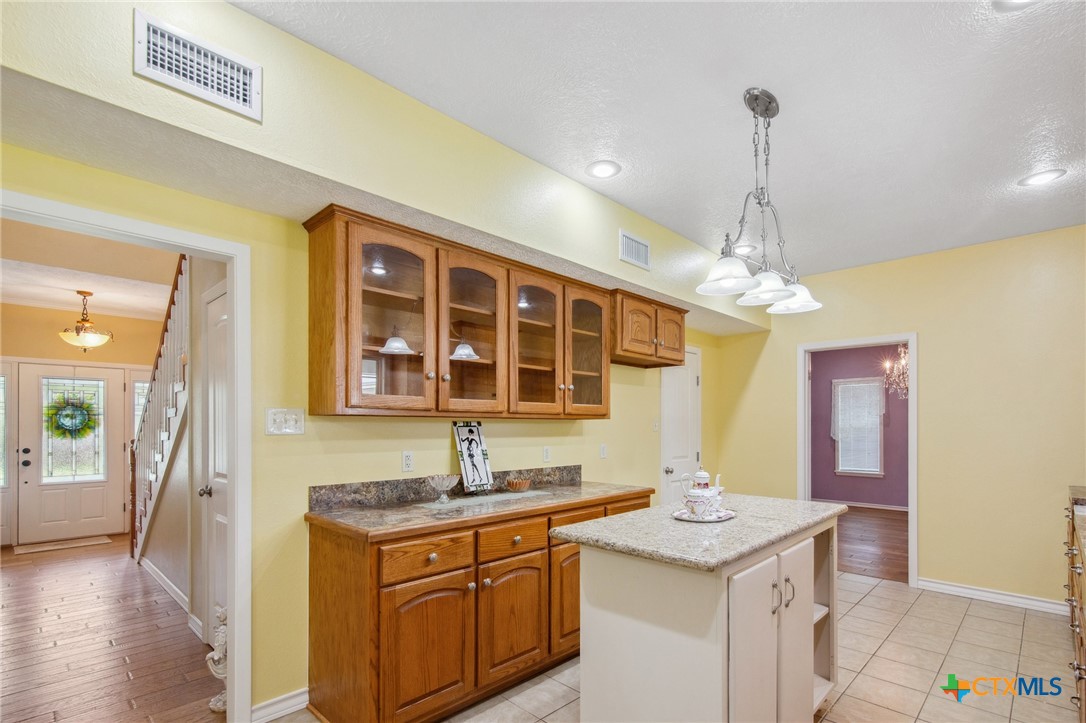 344 W High Street Property Photo 14