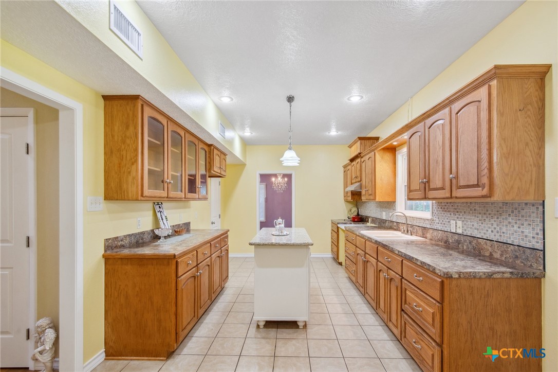 344 W High Street Property Photo 15