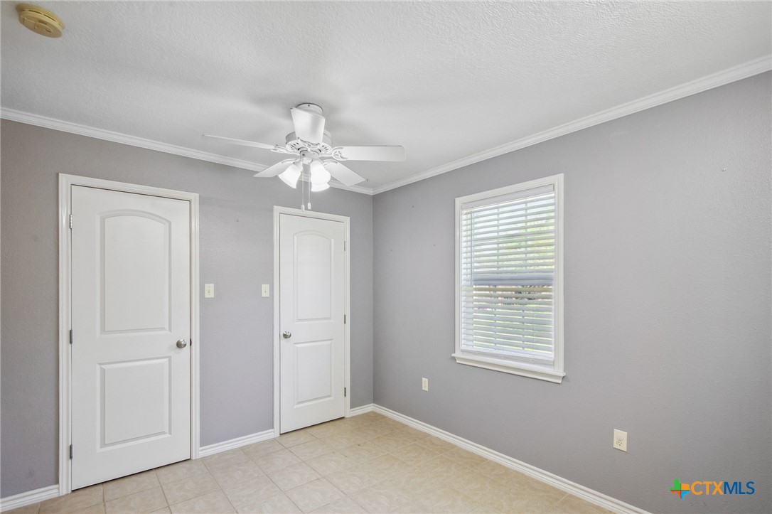 344 W High Street Property Photo 17