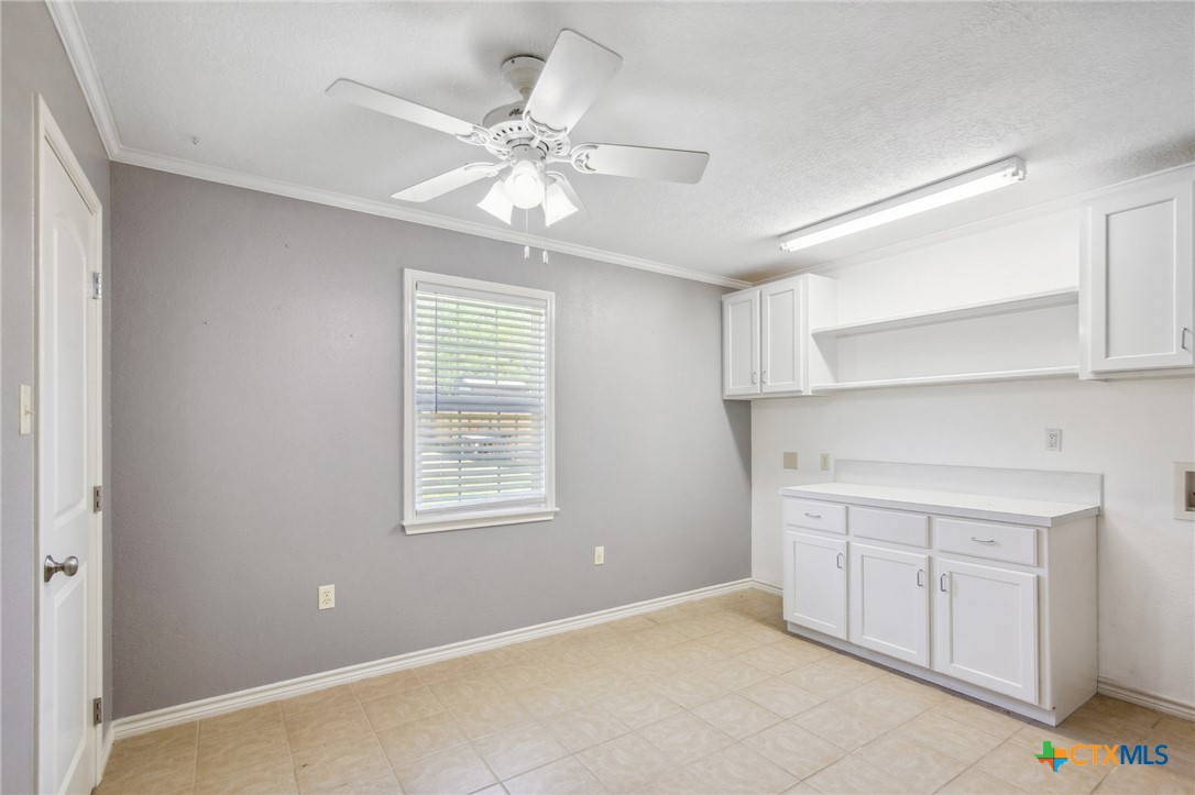 344 W High Street Property Photo 18