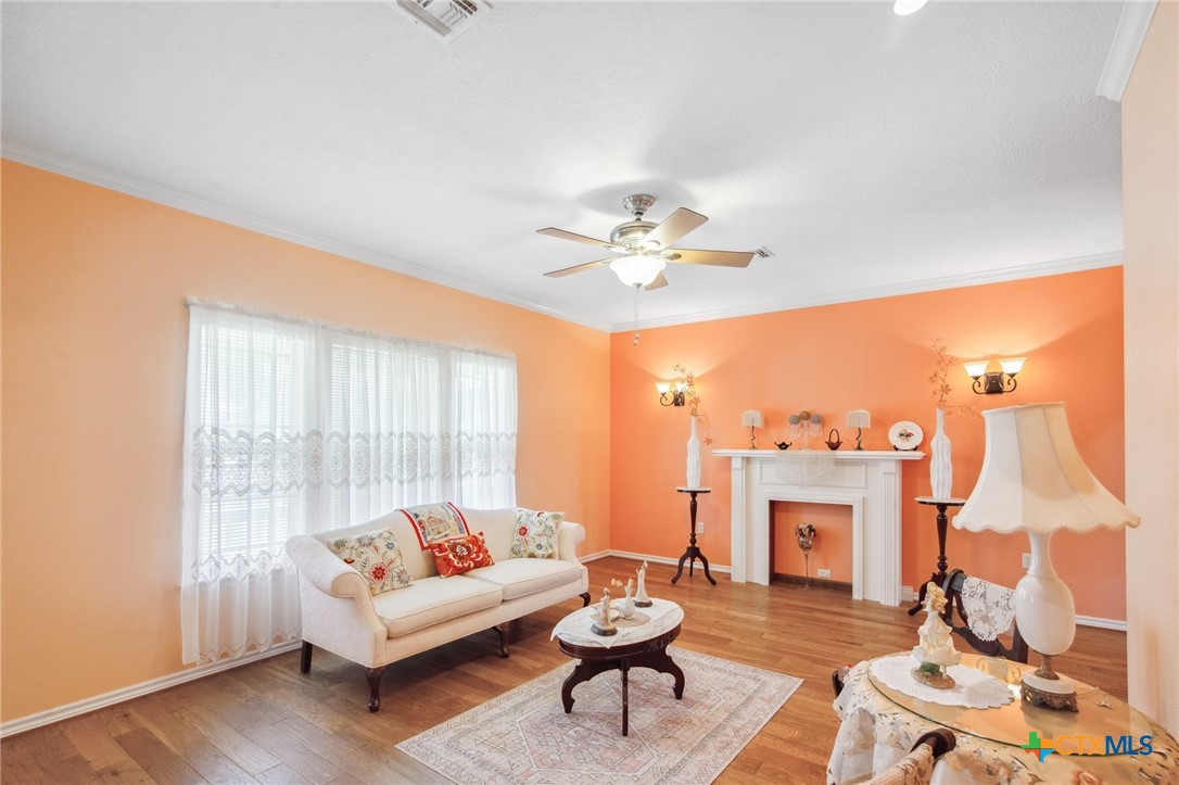 344 W High Street Property Photo 20