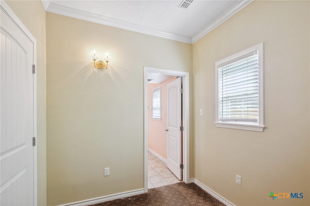 344 W High Street Property Photo 21