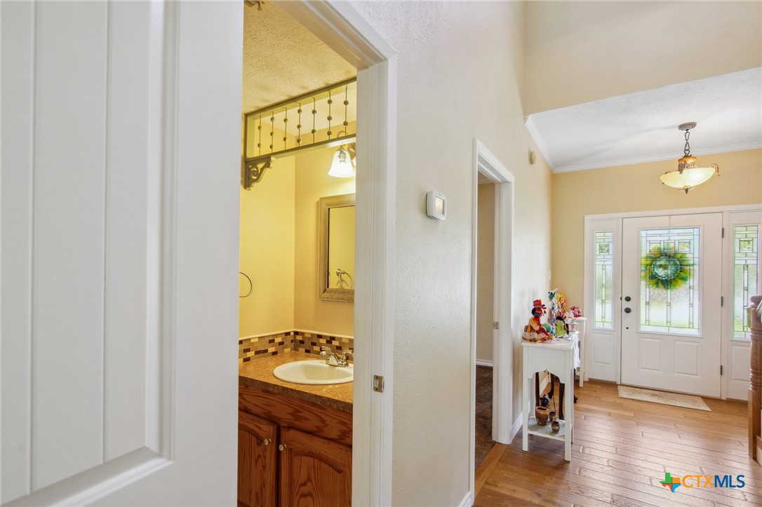 344 W High Street Property Photo 24