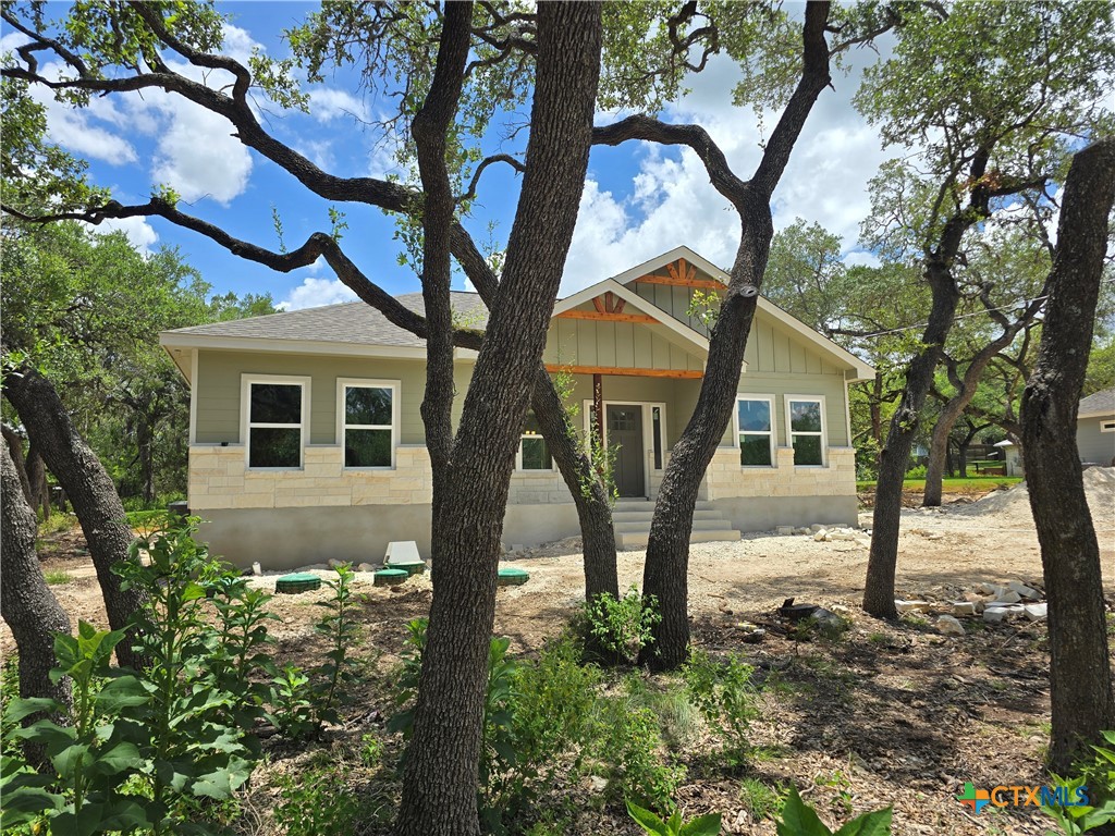 894 Luehlfing Drive Property Photo 2