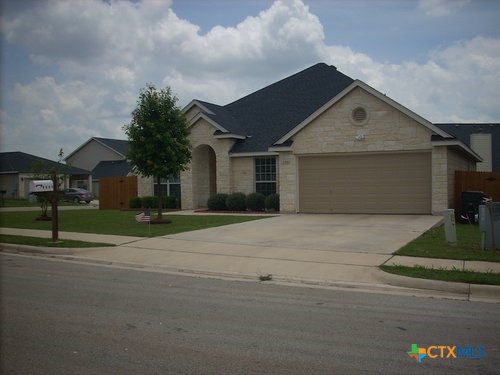 2001 Hearthstone Drive Property Photo