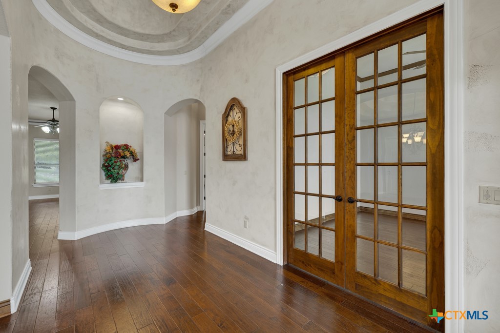 116 San Salvadore Property Photo 18