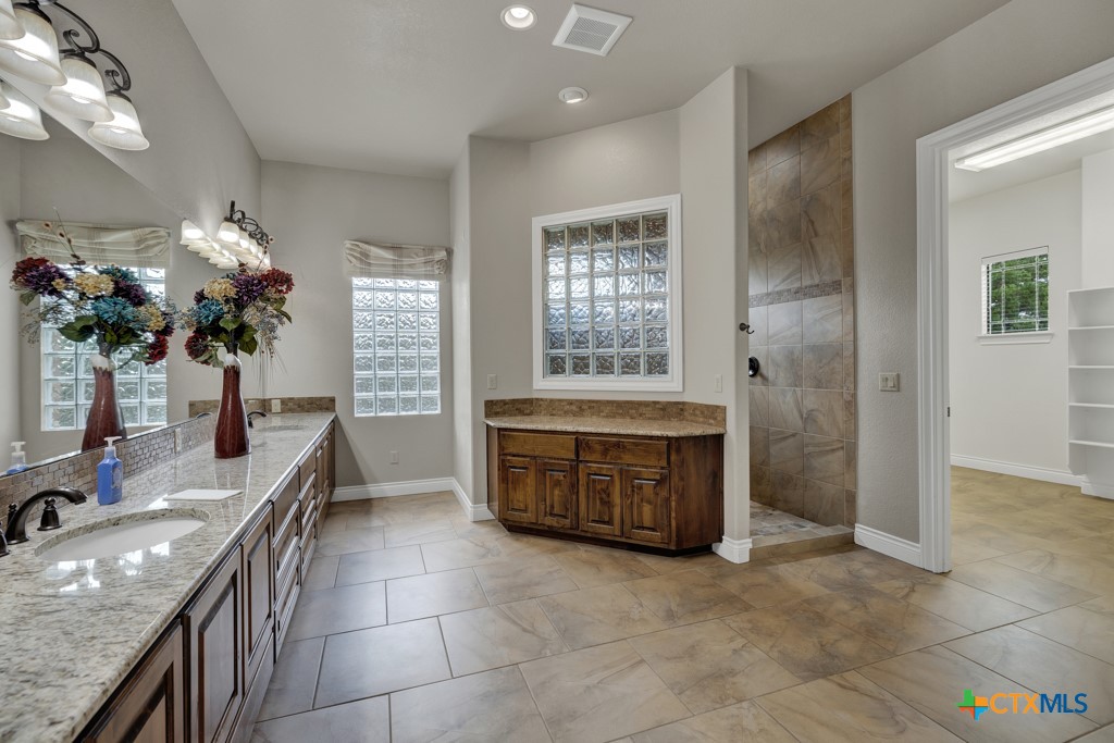 116 San Salvadore Property Photo 21