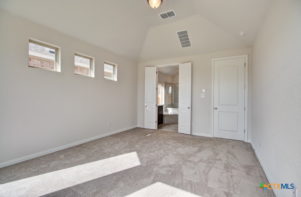 12192 Heartvine Parkway Property Photo 9
