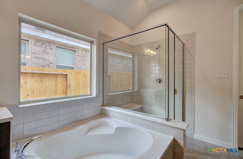 12192 Heartvine Parkway Property Photo 13