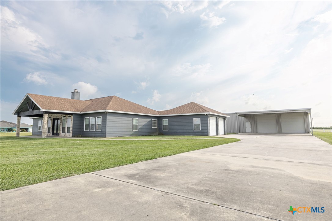 45 Blue Heron Drive Property Photo 2
