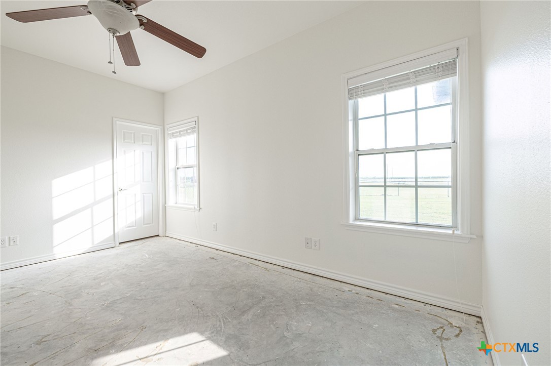 45 Blue Heron Drive Property Photo 8