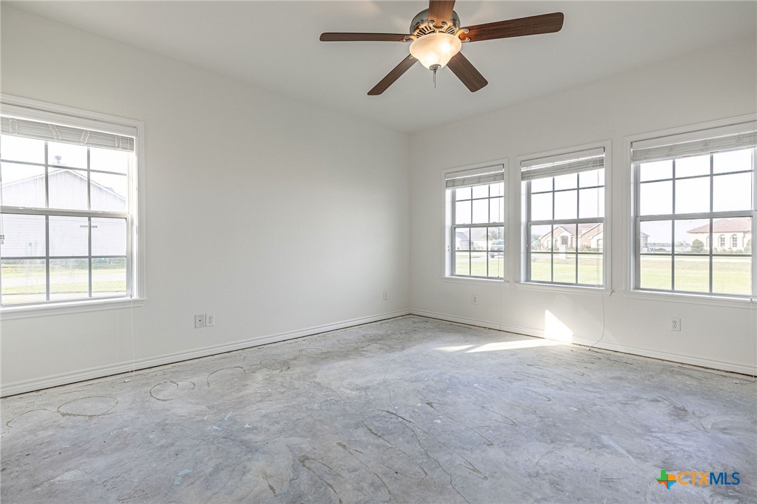 45 Blue Heron Drive Property Photo 10
