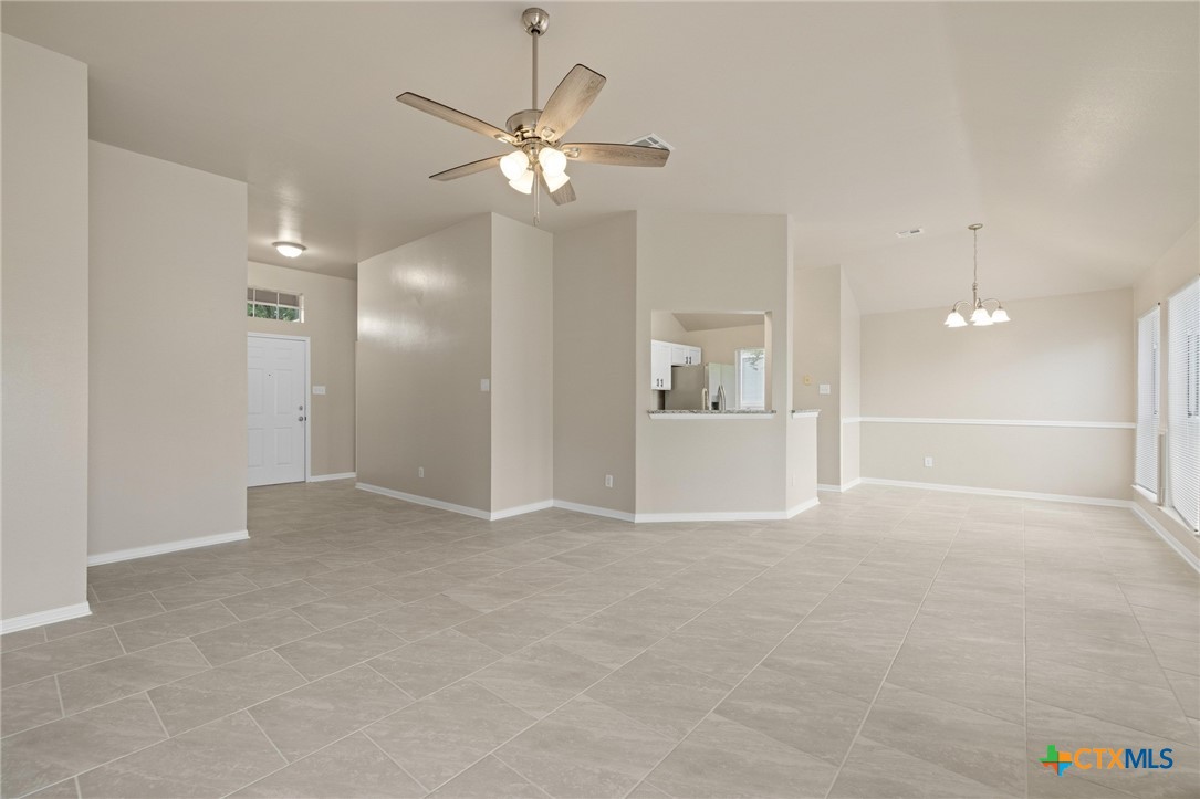 1808 Stratford Drive Property Photo 8