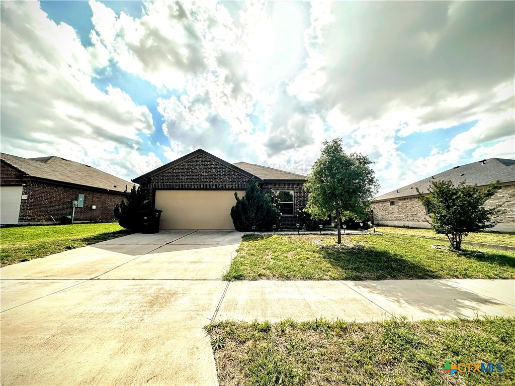 1506 Shims Boulevard Property Photo 1