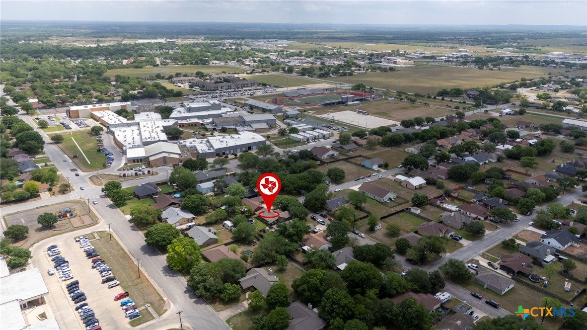 1009 Bowie Street Property Photo 3