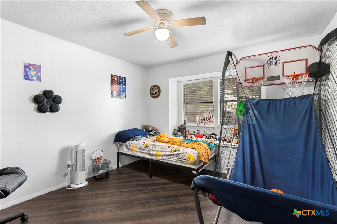 1009 Bowie Street Property Photo 15