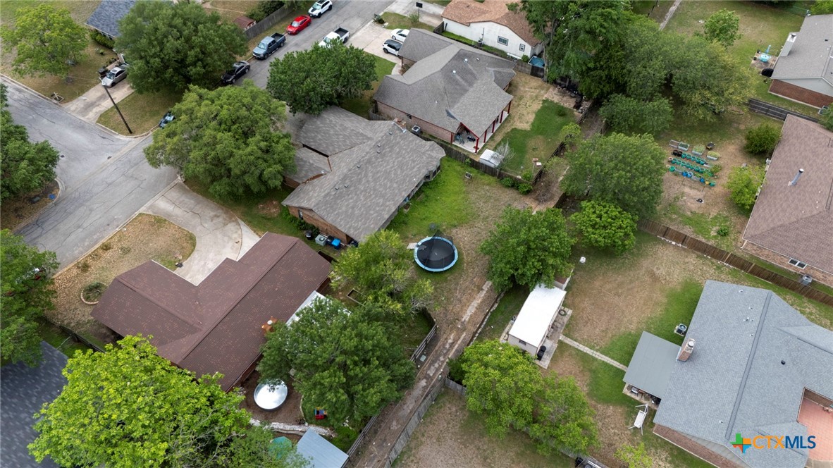 1009 Bowie Street Property Photo 23