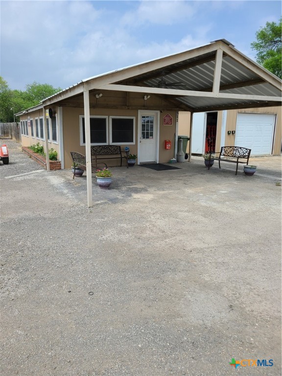 511 Oasis Street Property Photo 1